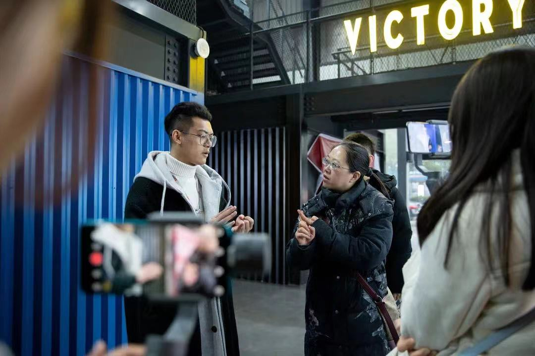 2025浙传研招宣传 新闻与传播学院005.png 2025浙传研招宣传 新闻与传播学院005.png